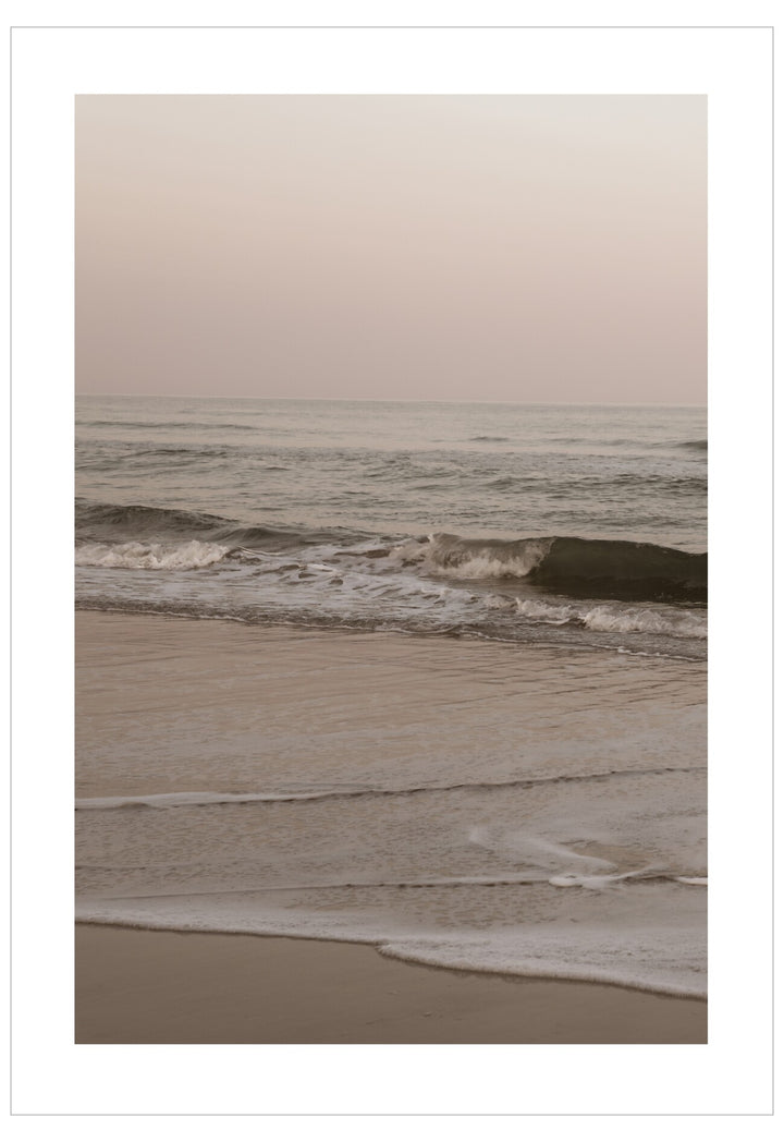 Beige and brown gradient with a beach scene
